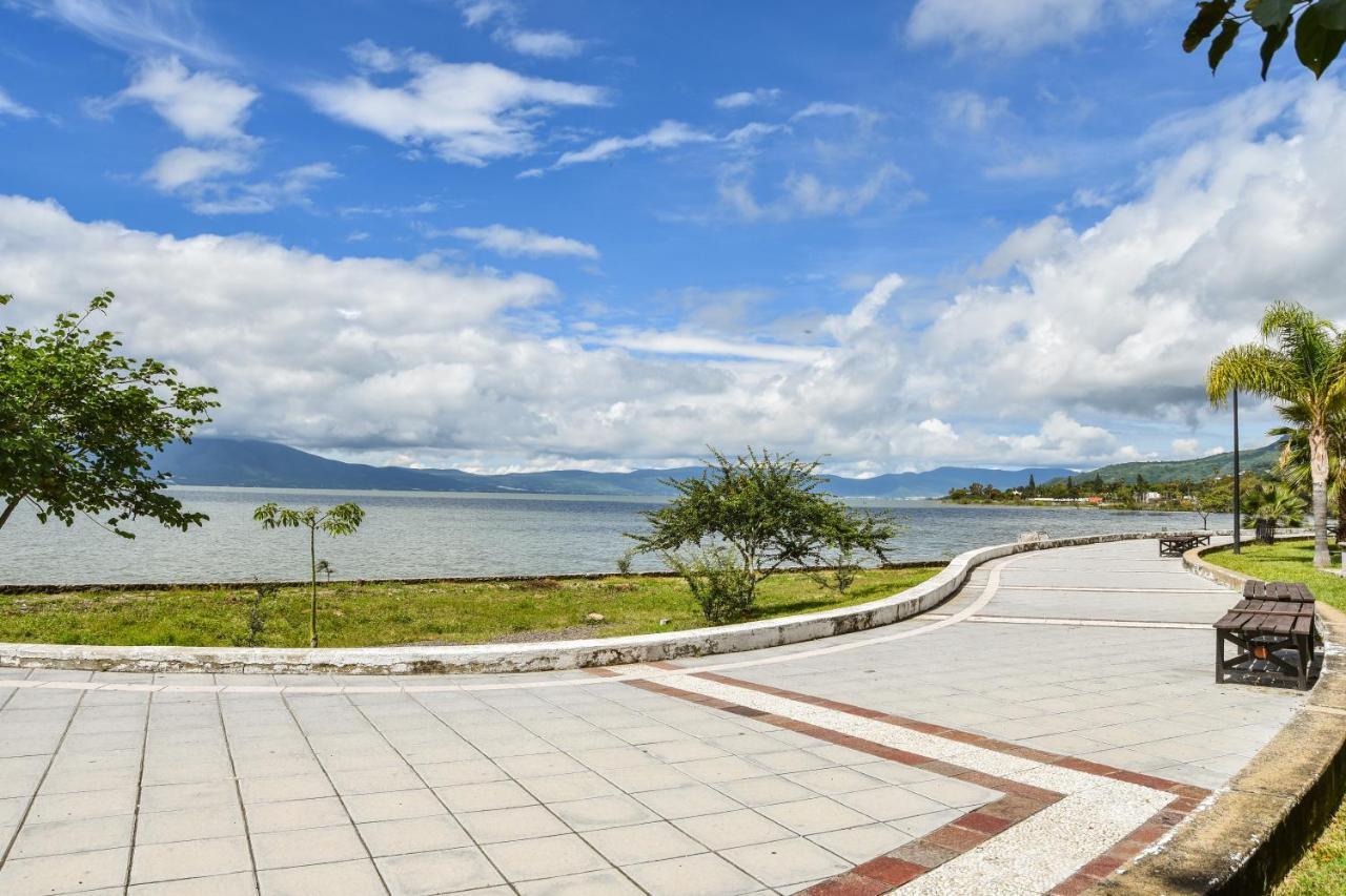Casa Jardin-Lakeside Boutique Resort By Restavio Ajijic Luaran gambar