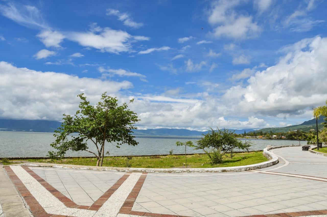 Casa Jardin-Lakeside Boutique Resort By Restavio Ajijic Luaran gambar
